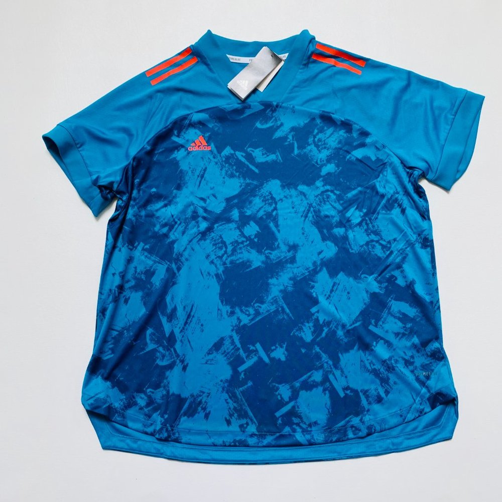 ADIDAS PRIMEBLUE 3-STRIPES T-SHIRT IN BLUE